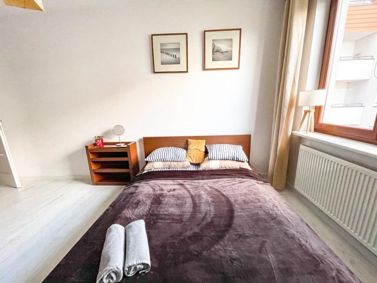 Superapart Bobrowiecka 3 *